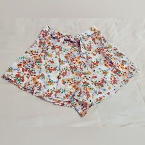 Aritzia Sunday Best Shorts Size 2